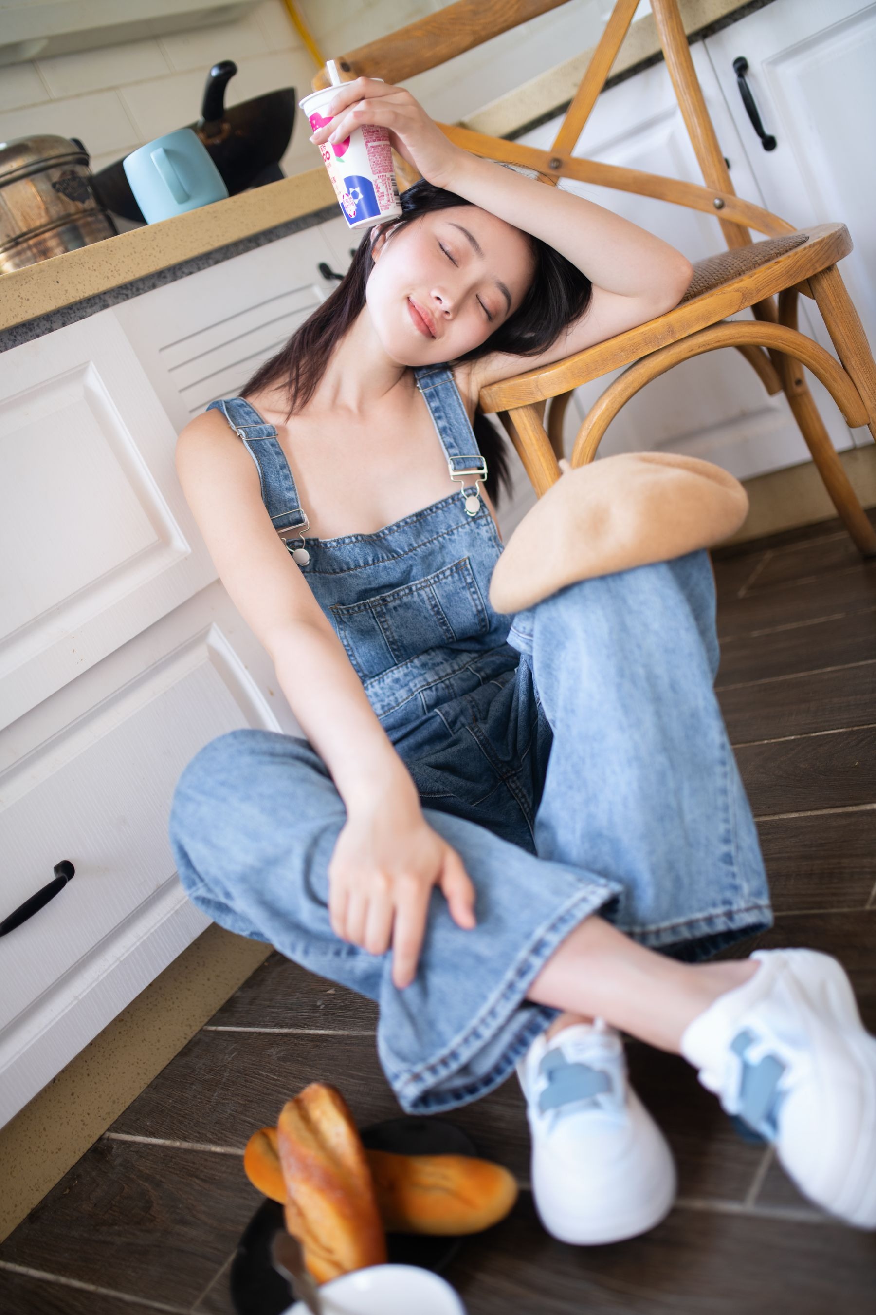 <strong><mark>年年</mark></strong> - 背带裤【32P】